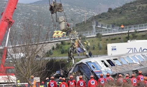 Множество технологични и управленски фактори са предизвикали железопътната катастрофа в Северна Гърция  - 1