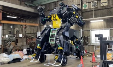 Започнаха продажбите на 5-метровия трансформиращ се робот за $3 000 000 (ВИДЕО) - 1