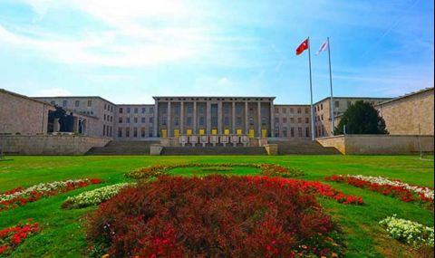 Турският парламент излиза в лятна ваканция - 1