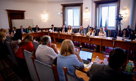 На второ четене: Правната комисия в НС прие проекта на Закон за противодействие на корупцията - 1