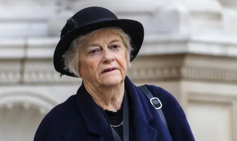 Former British minister Anne Widdecombe killed in 'targeted attack' - 1