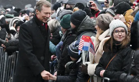 Великият херцог на Люксембург абдикира след 25 години - 1