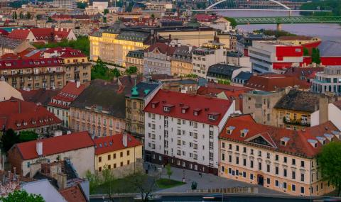 Все по-малко нови жилища в Братислава - 1