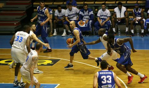Рилски спортист размаза Левски и вдигна Купата на България по баскетбол - 1