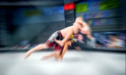 ММА бойци се нокаутираха взаимно (ВИДЕО) - 1