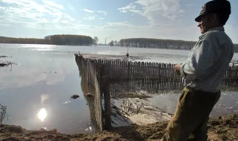 Dam problem leaves 100,000 people without drinking water in Romania  - 1