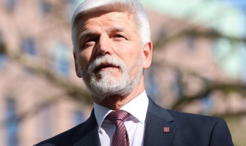 Чешкият президент разкритикува "едностранните блокади" на вноса на украинско зърно - 1