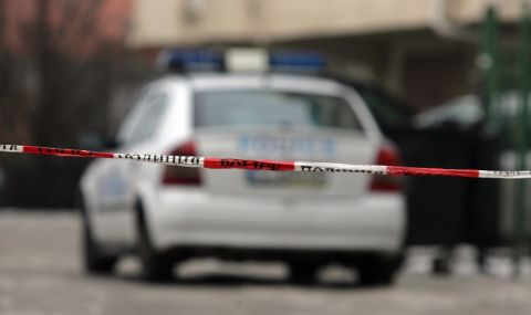 Специализирана полицейска операция в Гълъбово след опит за убийство - 1