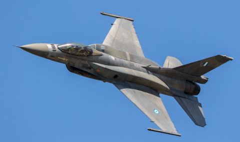 Гърция укрепва бойната си авиация - 1