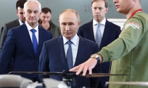 Putin orders a tenfold increase in drone production  - 1