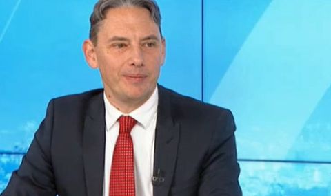 Васил Пандов: За промените в Конституцията се търси разбирателство за  конституционно мнозинство - 1