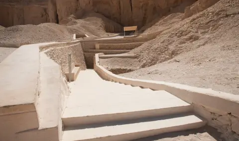 В Турция откриха гробница на роднина на легендарния цар Мидас - 1