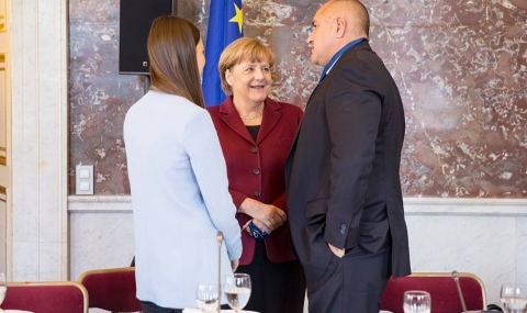 Борисов разговаря с Меркел - 1