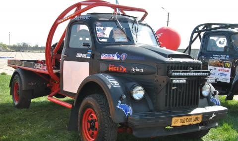 Този ГАЗ-51 вдига 205 км/ч (ВИДЕО) - 1