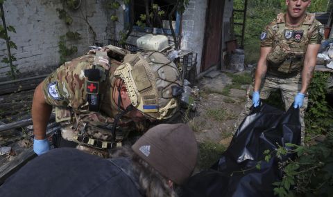 Британски войник бе намерен мъртъв в Украйна със завързани ръце - 1