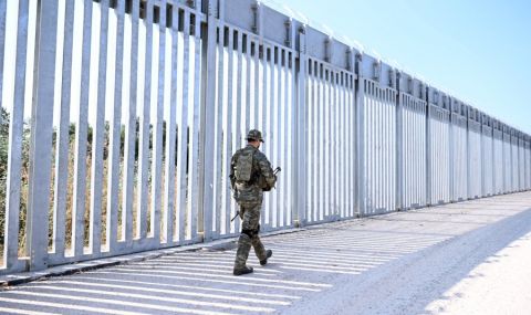 Гърция иска да удължи оградата, която изгради на границата с Турция - 1