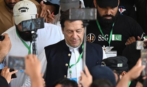 Политическо решение! Бившият пакистански премиер Имран Хан обжалва присъдата си за корупция - 1