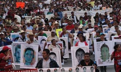 Разгадават мистерията с 43 изчезнали мексикански студенти - 1