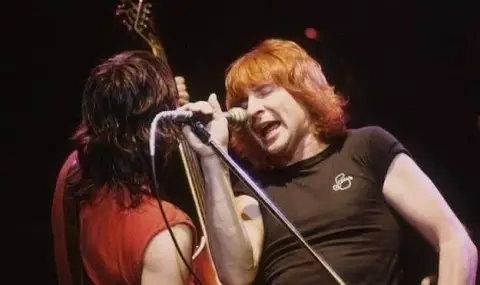 Фил Мог, легендарният фронтмен на UFO, навършва 78 години - 1