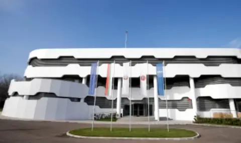 Дисциплинарната комисия отложи решенията си след Черно море – Левски, чака допълнителни доклади - 1