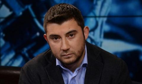Карлос Контрера от ВМРО: Войната с пиротехника по улиците трябва да спре! - 1