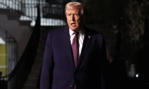 САЩ планират нов клас бойни кораби с името на Тръмп. Американска подводница пристигна в Южна Корея