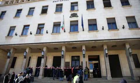 БНБ обяви колко е външният дълг на България в края на февруари - 1