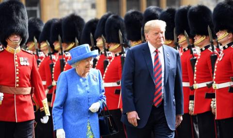 Кралицата: Тръмп съсипа тревата пред двореца - 1