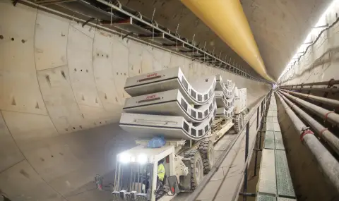 Completion of the fourth metro line in Athens postponed by three years  - 1