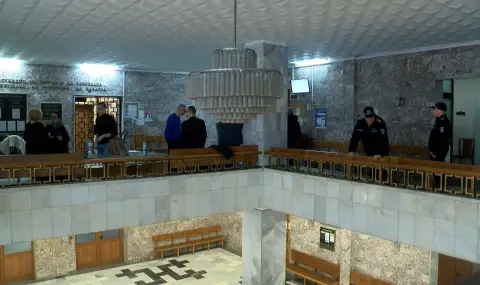 Началникът на софийското Пето районно остава под домашен арест