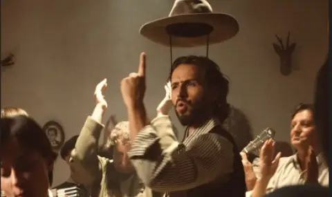 „Умирам да живея“: Папи Ханс изважда втория коз от „Слънцето“ (ВИДЕО) - 1