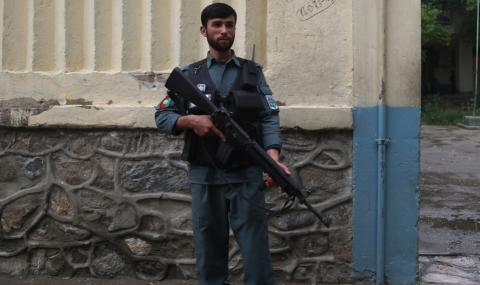 Шестима убити при нападение в Афганистан - 1