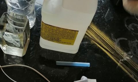 Откриха домашна лаборатория за синтетична дрога в София - 1