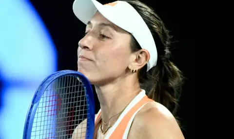 Джесика Пегула триумфира с място на полуфиналите в Дубай след драматична битка - 1