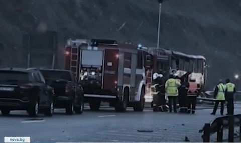 Проговориха пожарникарите, гасили македонския автобус на АМ "Струма" - 1