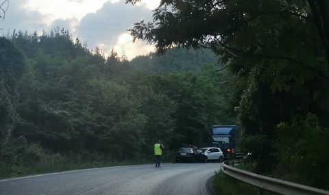Тежка катастрофа с жертва на пътя между село Юруково и град Якоруда  - 1