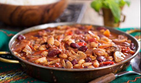 Рецепта за вечеря: Боб с гъби - 1