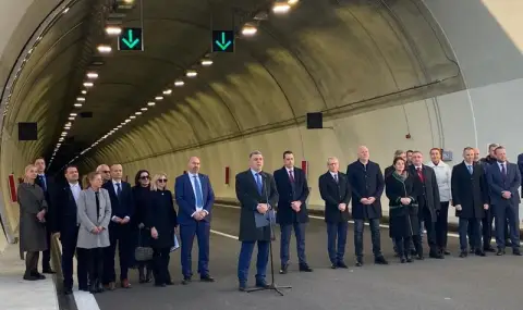 Пуснаха движението по най-дългия пътен тунел в страната - "Железница" ОБЗОР - 1