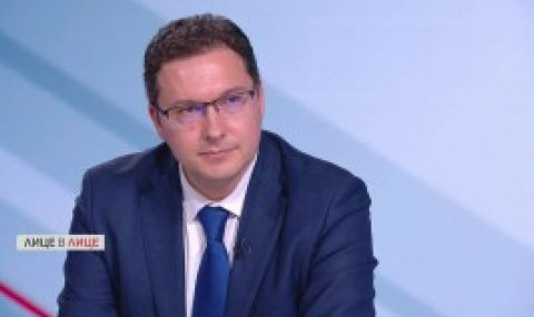 Даниел Митов: Радев е избран с исторически малък брой гласове - 1
