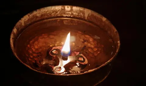 Почина Верка Сидерова - гласът на Добруджа - 1