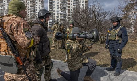 Русия атакува Киев преди очакваната контраофанзива - 1