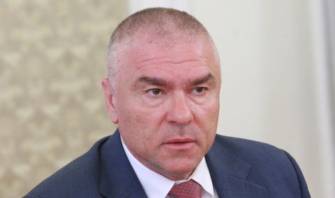 Веселин Марешки е издигнат за депутат, но още не е решил дали да участва в изборите - 1