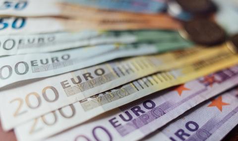 Европейците показват рекордна подкрепа за еврото - 1