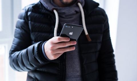 Руснак съди Apple, станал гей заради приложение за iPhone - 1