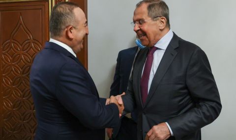 Чавушоглу и Лавров разговаряха по телефона - 1