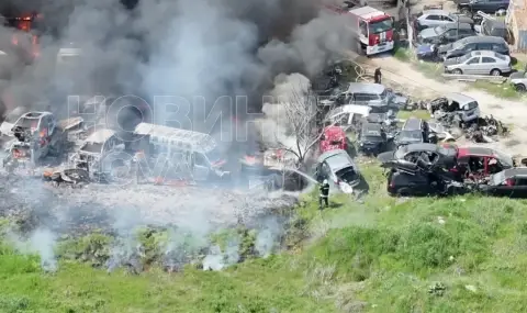 Над 100 автомобила изгоряха край Пловдив - 1