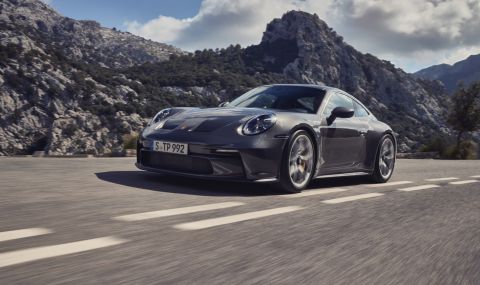 Porsche представи 911 GT3 Touring с интересни характеристики - 1