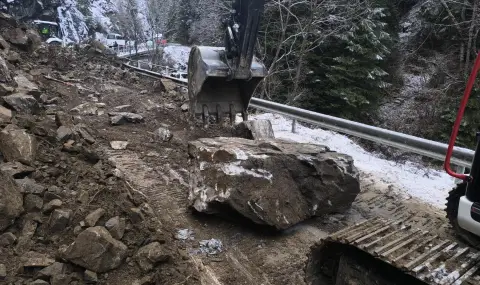 Трети ден републиканският път Велинград – Сърница остава затворен - 1