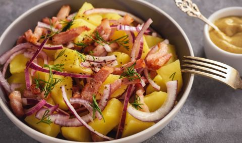 Рецепта на деня: Картофена салата с хрупкав бекон - 1