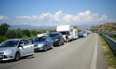 Гърция връща сръбски автомобили - 1